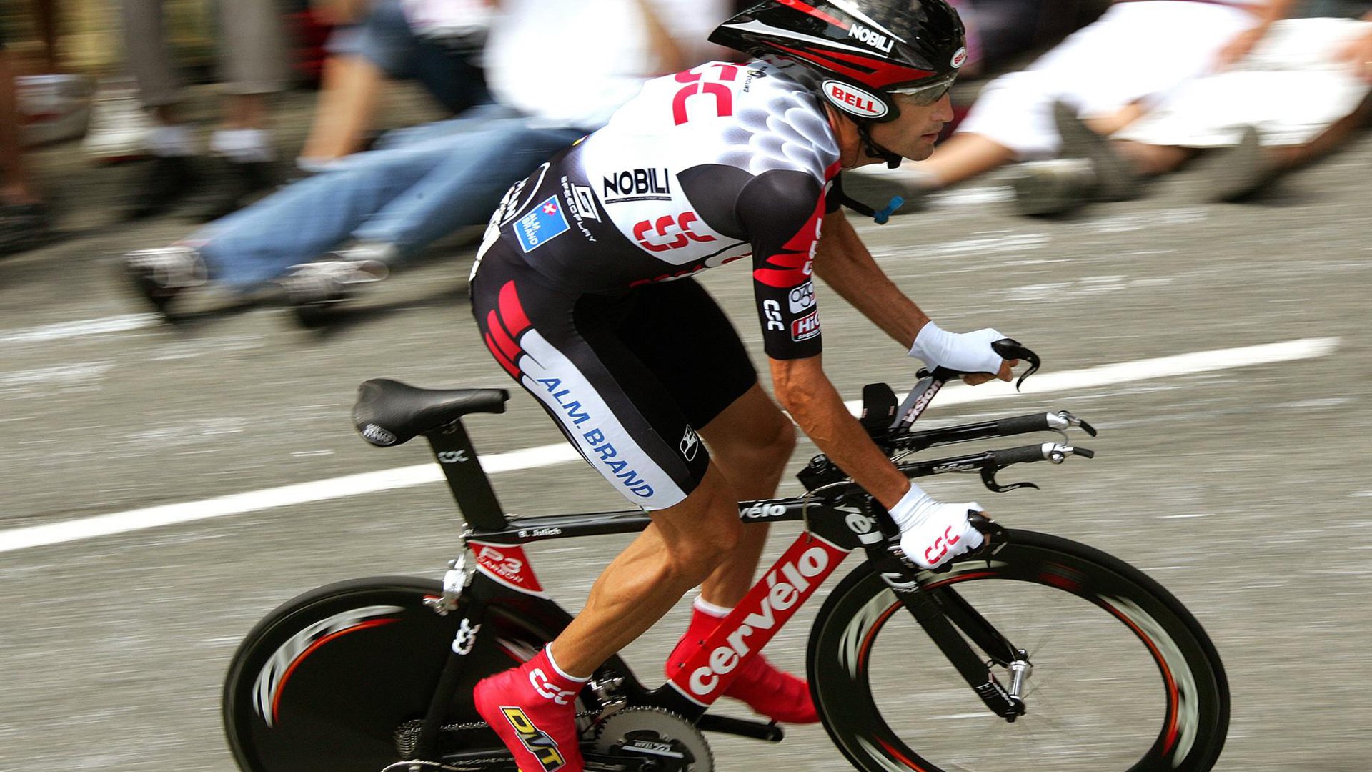 _奥林匹克运动：不同国家展现体育精神_，奥林匹克主义将体育运动